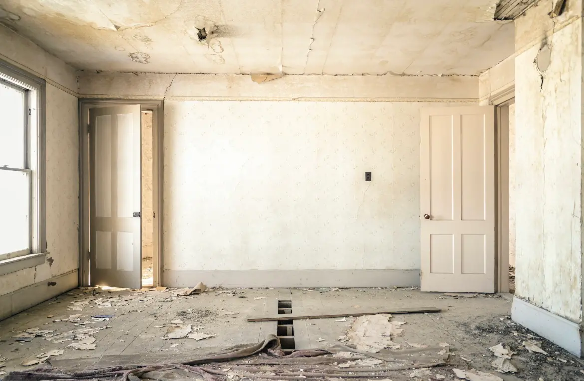 Waste disposal crew managing a cleanout project in Anderson